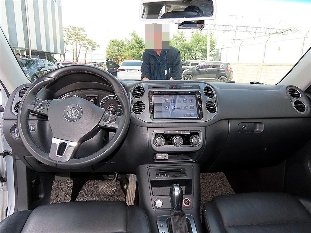 폭스바겐 티구안 뉴티구안 2.0 TDI 블루모션 이미지 7