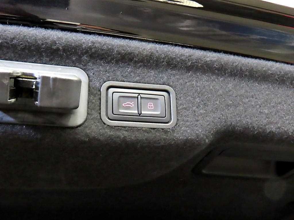 아우디 A8 뉴A8 60 TDI 콰트로 이미지 16