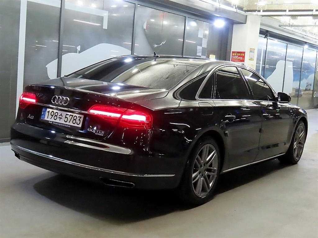 아우디 A8 뉴A8 60 TDI 콰트로 이미지 4