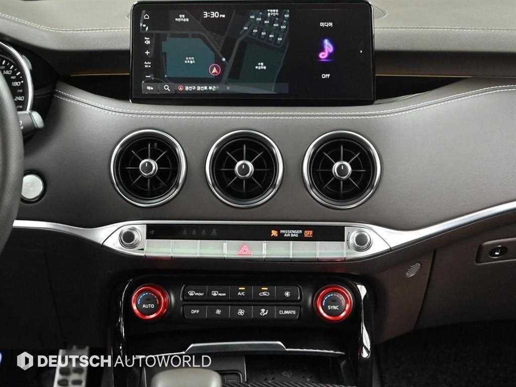 기아 스팅어 스팅어 마이스터 AWD 2.5 마스터즈 이미지 14