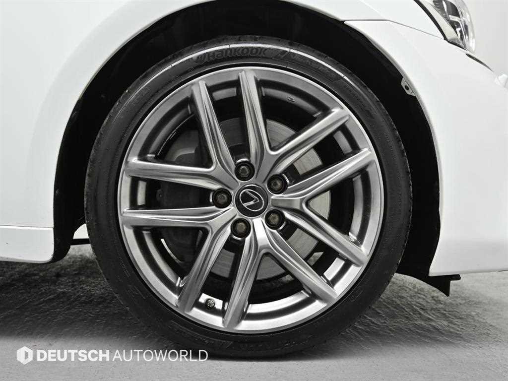 렉서스 IS 뉴IS300 F-SPORT 이미지 5