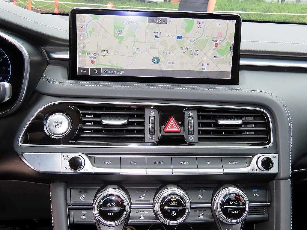 제네시스 G70 더 뉴 G70 가솔린 3.3T 4WD 기본형 이미지 14