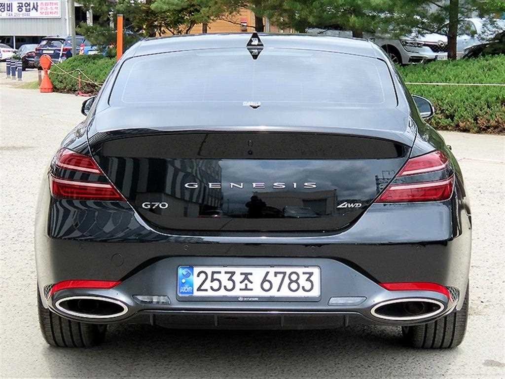 제네시스 G70 더 뉴 G70 가솔린 3.3T 4WD 기본형 이미지 4
