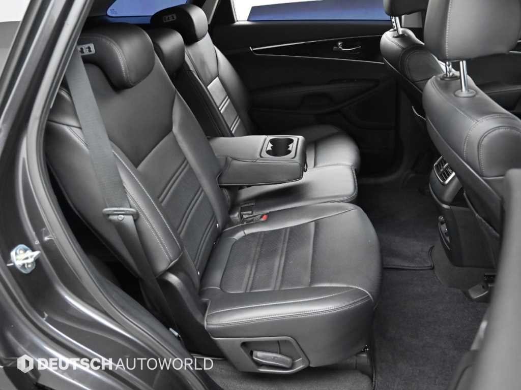 기아 쏘렌토 더 뉴 쏘렌토 디젤 2.2 4WD 프레스티지 이미지 12