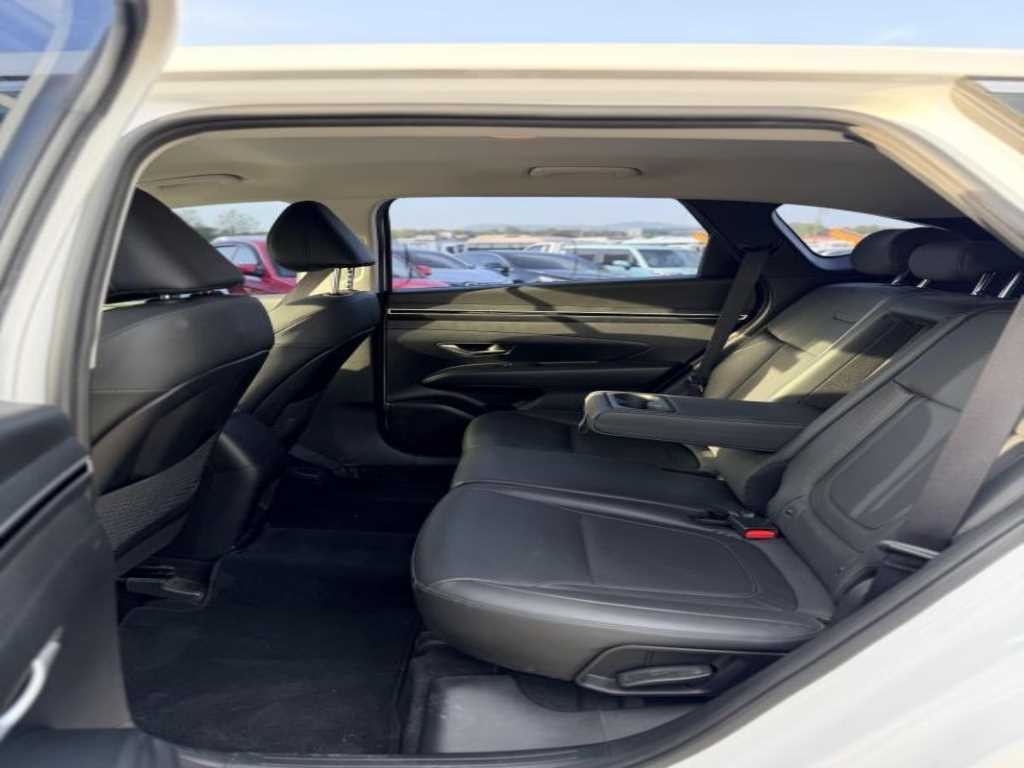 현대 투싼 투싼 (NX4) 디젤 2.0 4WD 모던 이미지 13