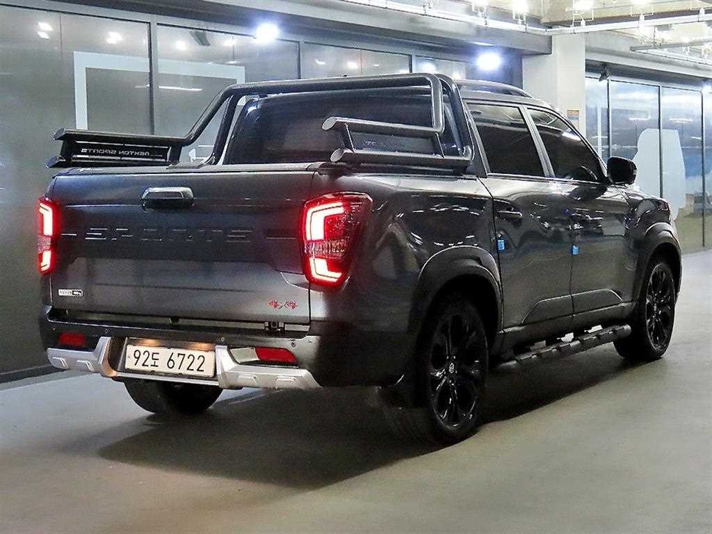 KG모빌리티(쌍용) 렉스턴 더 뉴 렉스턴 스포츠 디젤 2.2 4WD 노블레스 이미지 4