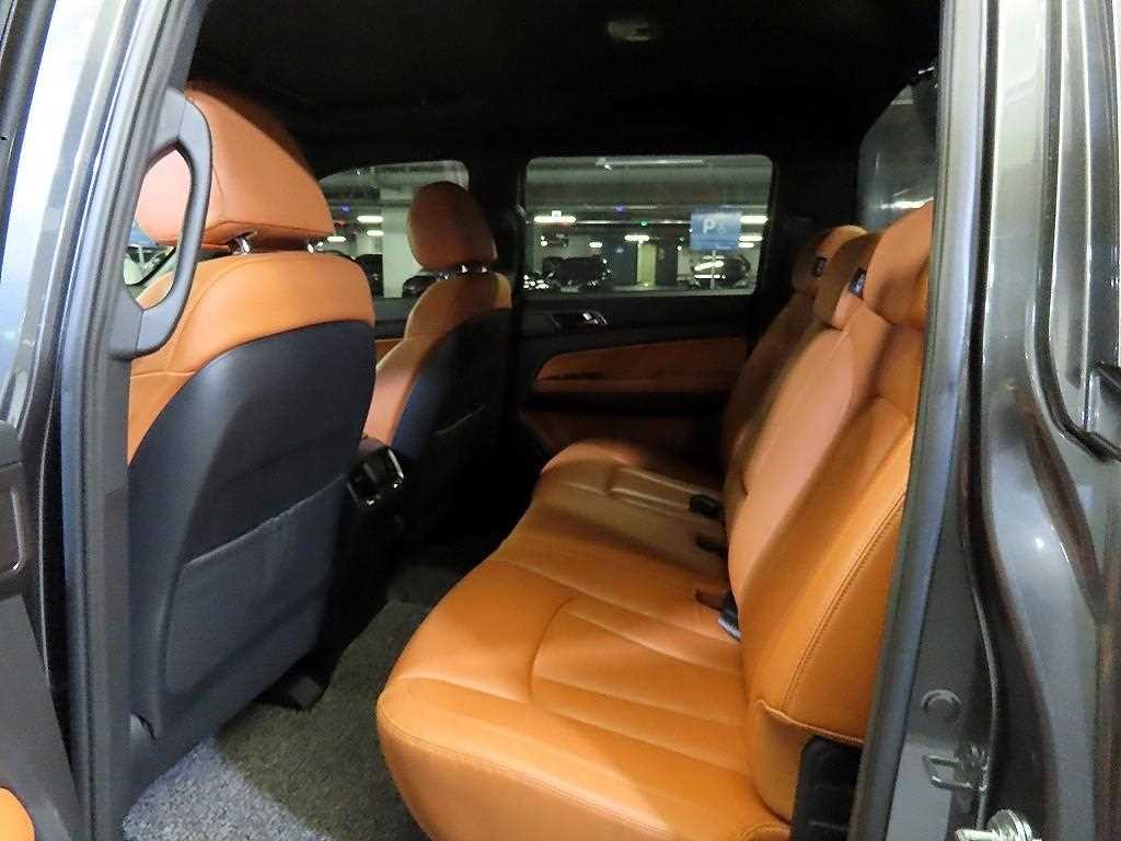 KG모빌리티(쌍용) 렉스턴 더 뉴 렉스턴 스포츠 디젤 2.2 4WD 노블레스 이미지 7