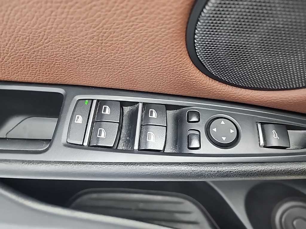 BMW X6 X6 (F16) xDrive 30d 이미지 16