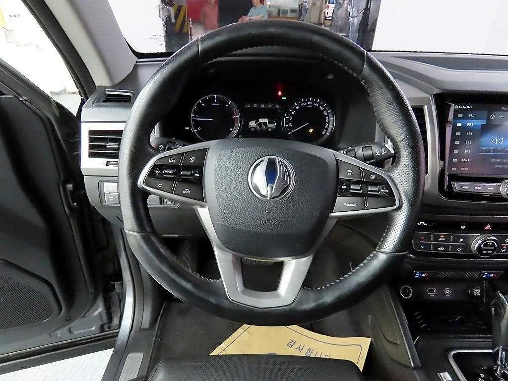 KG모빌리티(쌍용) 렉스턴 렉스턴 스포츠 4WD 디젤 2.2 노블레스 이미지 9