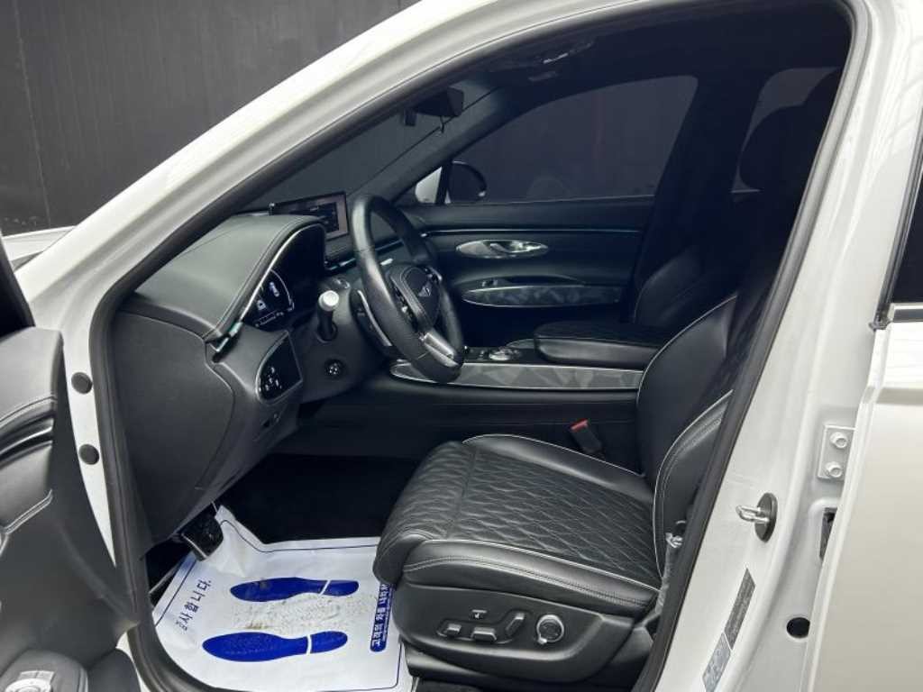 제네시스 GV70 2.5T 가솔린 AWD 스포츠 이미지 5
