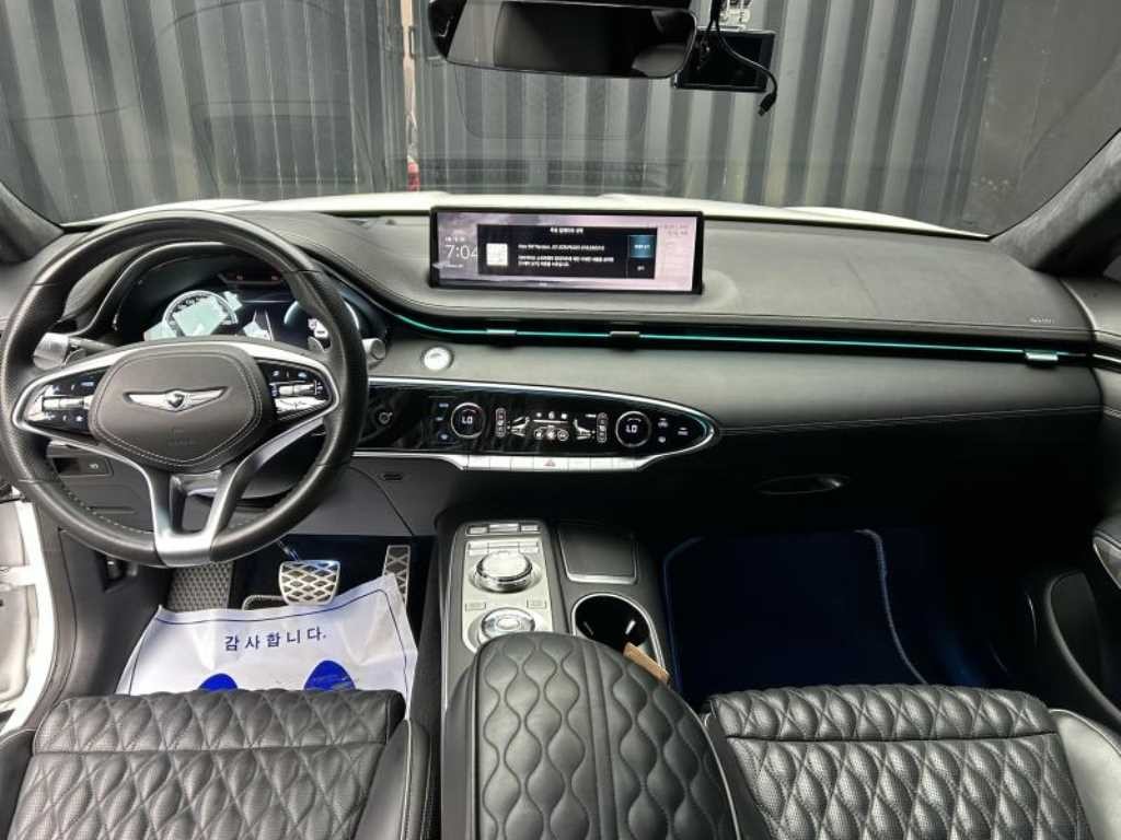 제네시스 GV70 2.5T 가솔린 AWD 스포츠 이미지 8