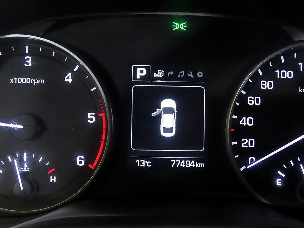 현대 아반떼 아반떼 AD 1.6 e-VGT 스마트 스페셜 이미지 9