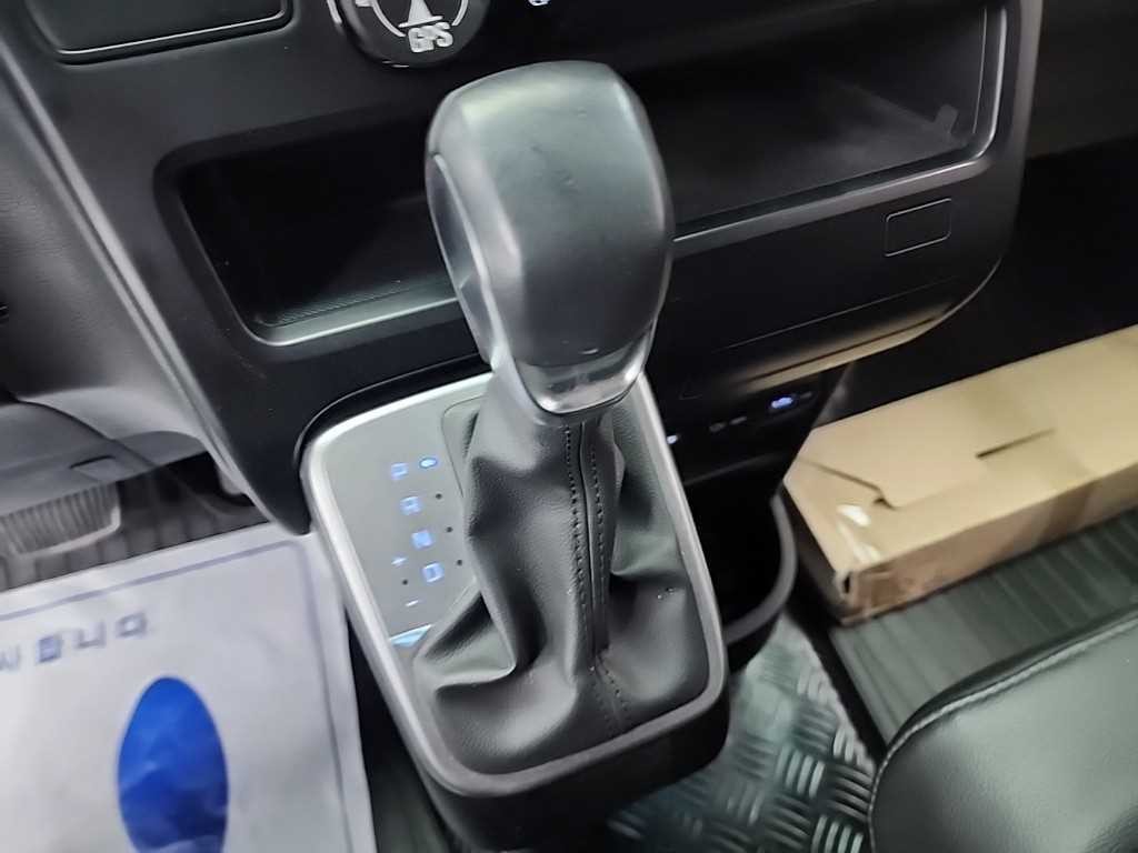 현대 스타리아 2WD 디젤 카고 모던 3인승 이미지 8
