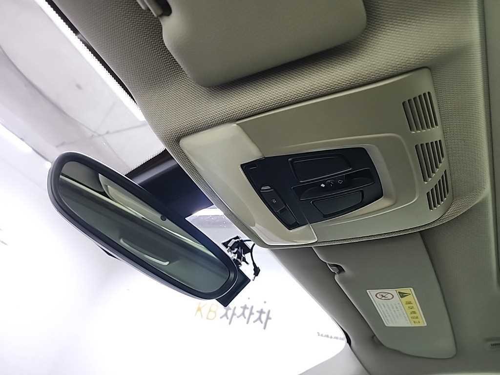 BMW 1시리즈 1시리즈 (F20) 118d 어반 이미지 15