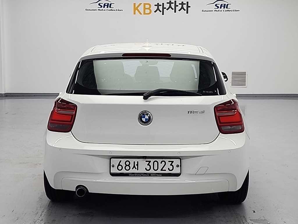 BMW 1시리즈 1시리즈 (F20) 118d 어반 이미지 3