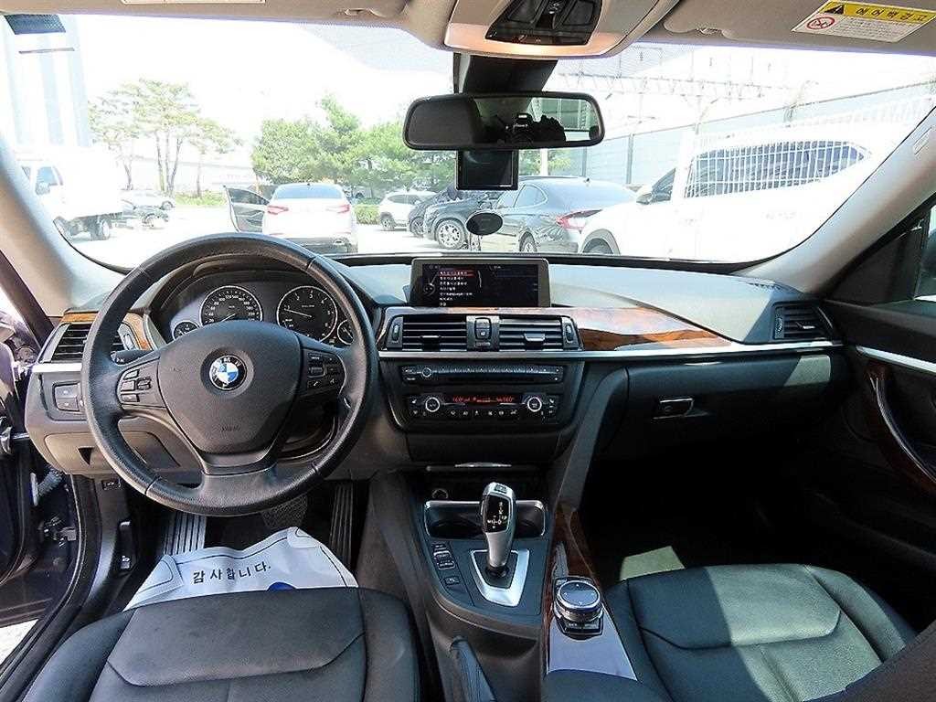 BMW 그란투리스모 3시리즈 GT (F34) GT 320D xDrive 이미지 7