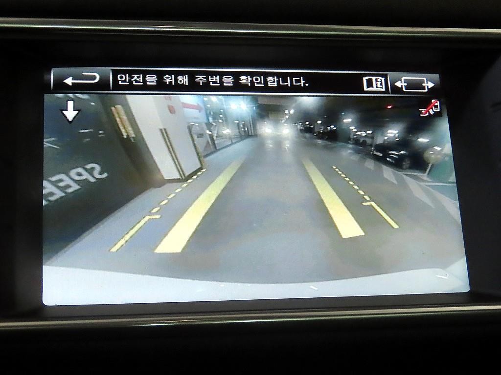 랜드로버 레인지로버 이보크 2.0 TD4 SE 이미지 14