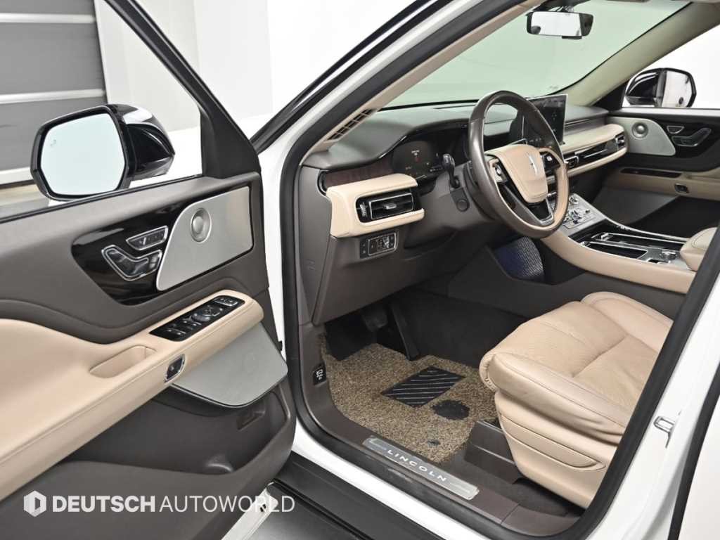 링컨 에비에이터 에비에이터 2세대 3.0 PHEV GT AWD 이미지 11