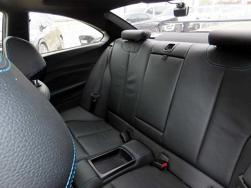 BMW 2시리즈 M2 (F87) 쿠페 이미지 6