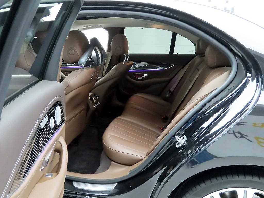 벤츠 E 클래스 E-클래스 W213 E450 4MATIC 익스클루시브 이미지 13