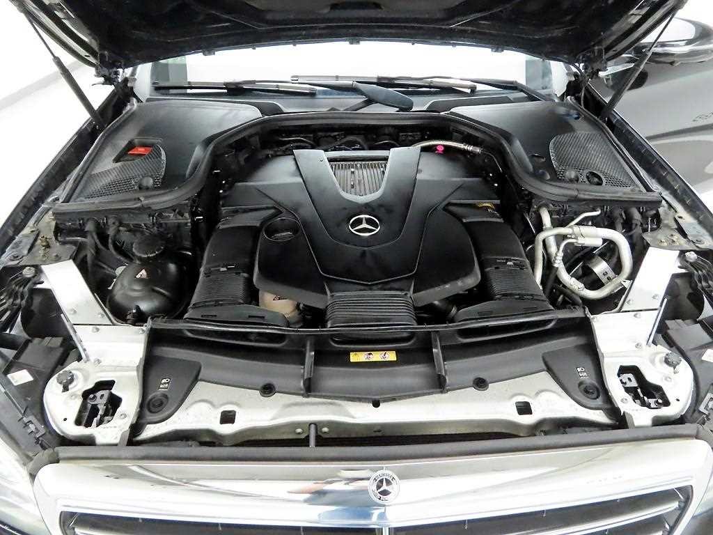 벤츠 E 클래스 E-클래스 W213 E450 4MATIC 익스클루시브 이미지 20
