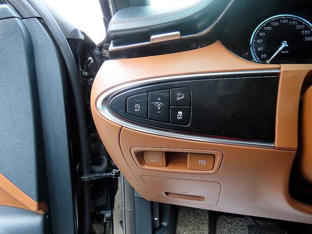 제네시스 GV70 2.5T 가솔린 AWD 이미지 12