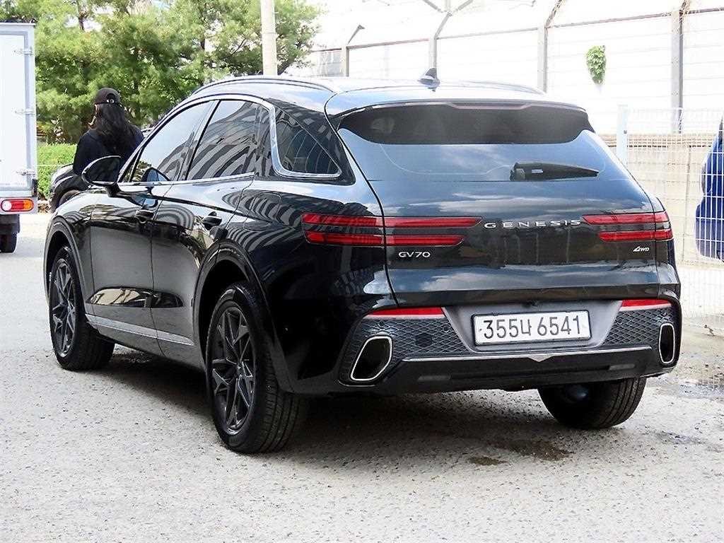 제네시스 GV70 2.5T 가솔린 AWD 이미지 3