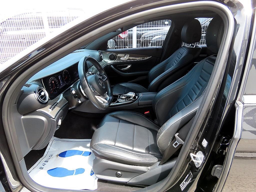 벤츠 E 클래스 E-클래스 W213 E300 4MATIC AMG LINE 이미지 5