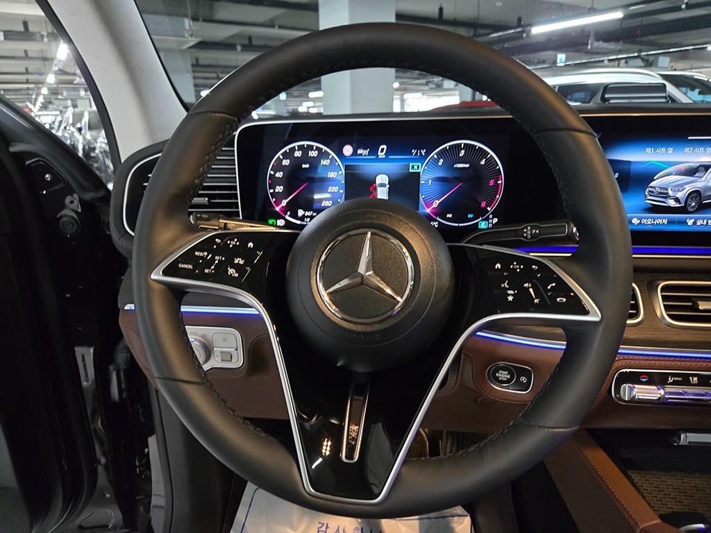 벤츠 GLE 클래스 GLE 클래스 W167 GLE 300d 4MATIC 이미지 7
