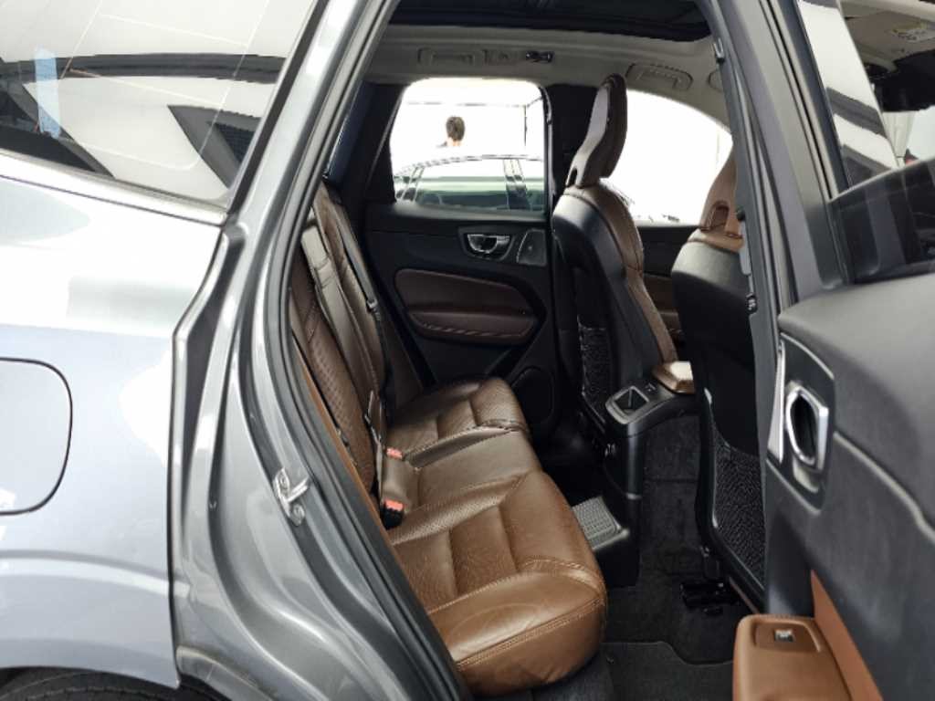 볼보 XC60 XC60(2세대) T8 AWD 인스크립션 이미지 12
