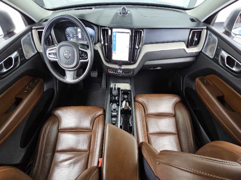볼보 XC60 XC60(2세대) T8 AWD 인스크립션 이미지 7