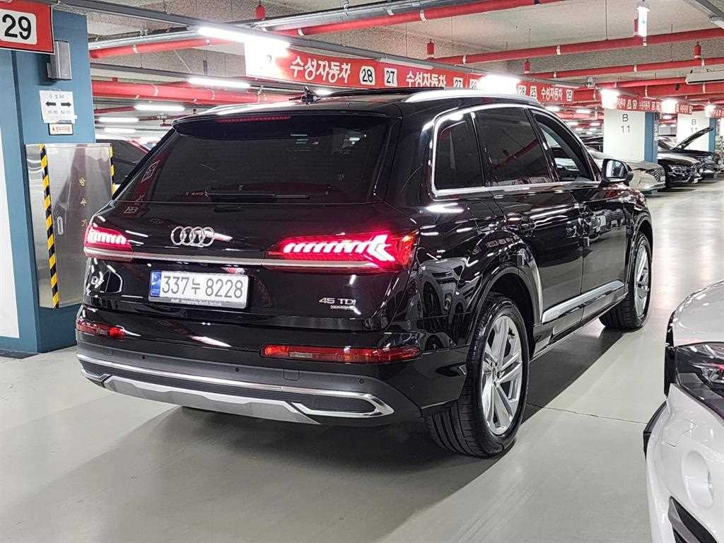 아우디 Q7 Q7 (4M) 45 TDI 콰트로 이미지 4