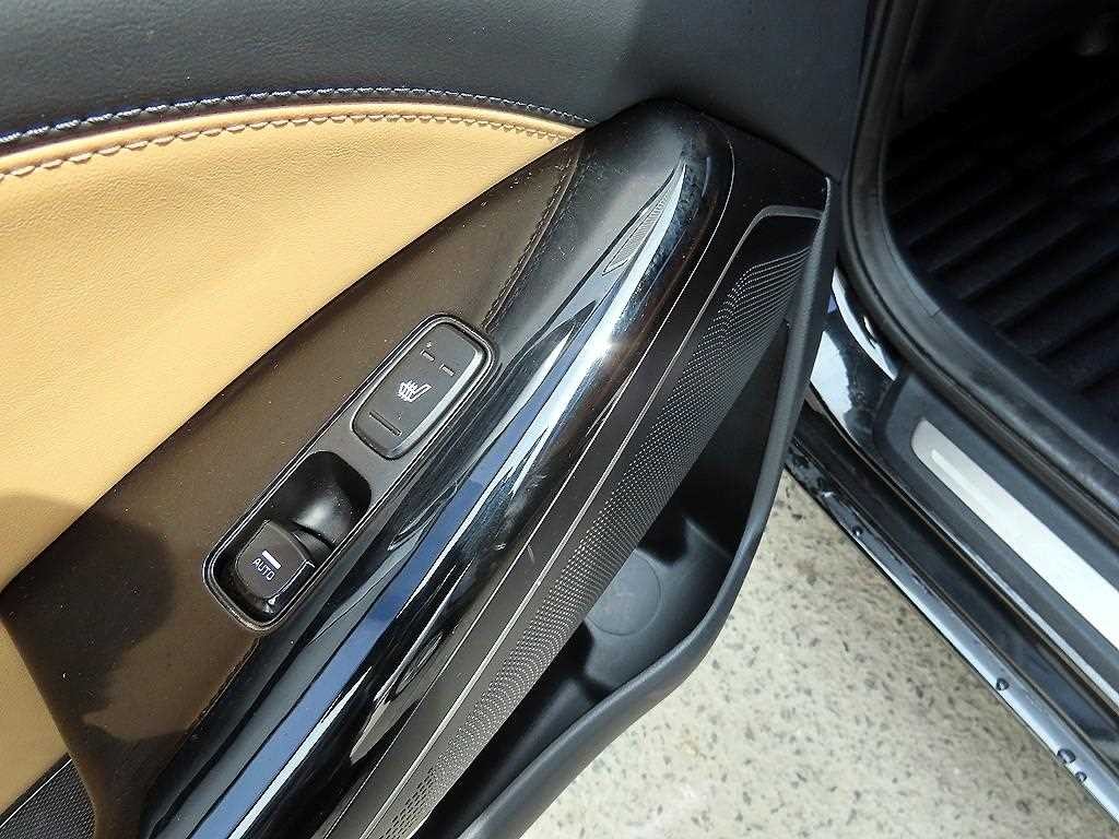 기아 K7 K7 프리미어 가솔린 2.5 GDI 프레스티지 이미지 17
