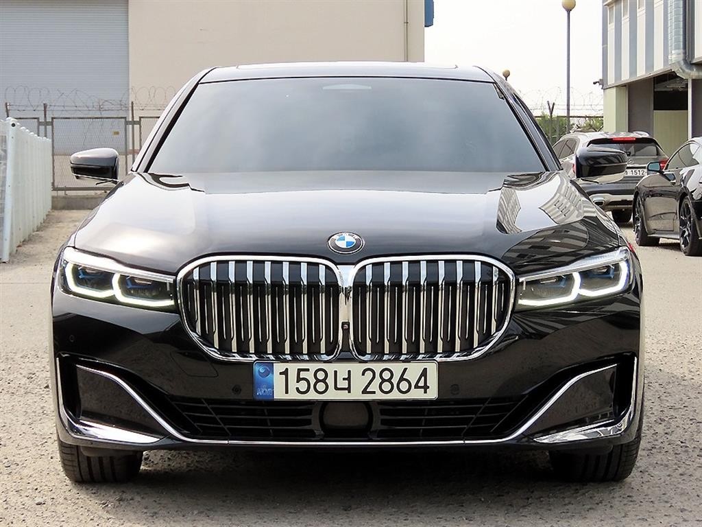 BMW 7시리즈 7시리즈 (G11) 740i 디자인 퓨어 엑설런스 이미지 1