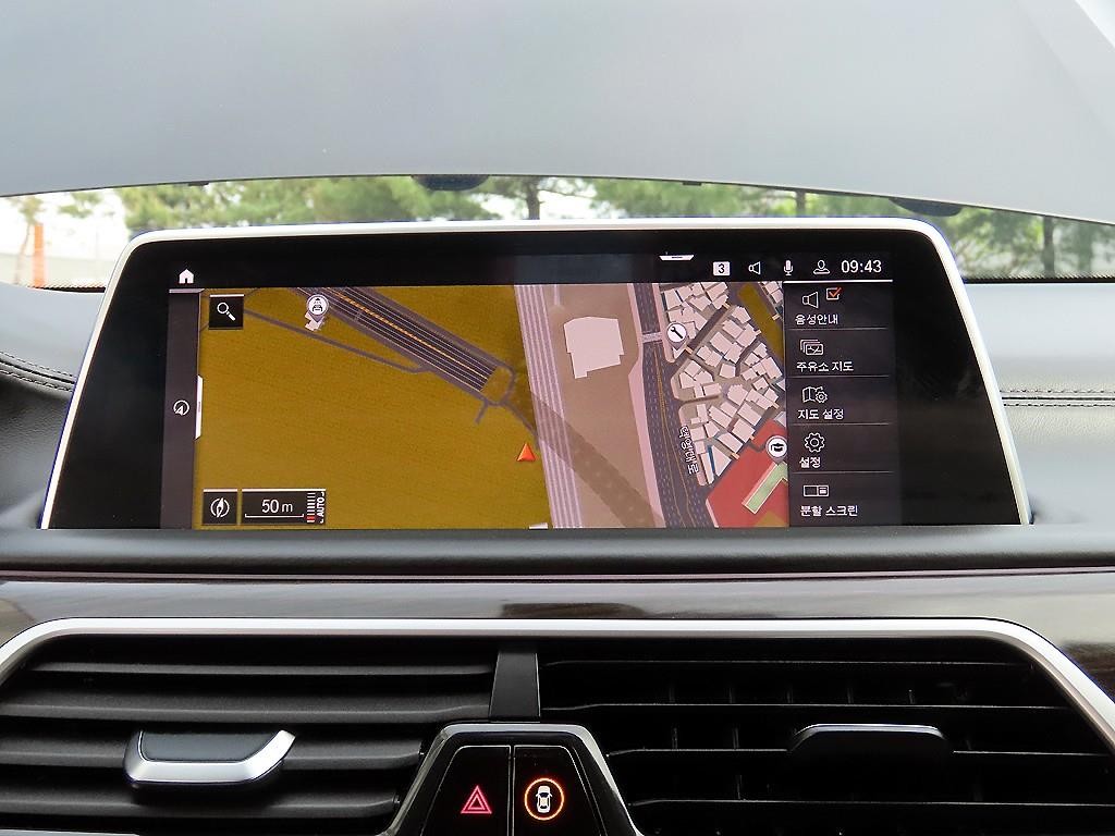 BMW 7시리즈 7시리즈 (G11) 740i 디자인 퓨어 엑설런스 이미지 14