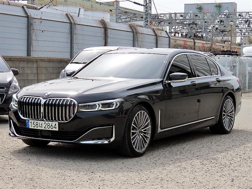 BMW 7시리즈 7시리즈 (G11) 740i 디자인 퓨어 엑설런스 이미지 2