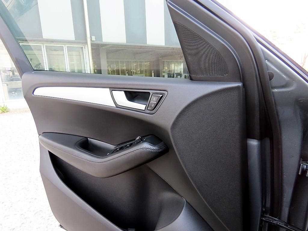 아우디 Q5 2.0 TDI 콰트로 이미지 11