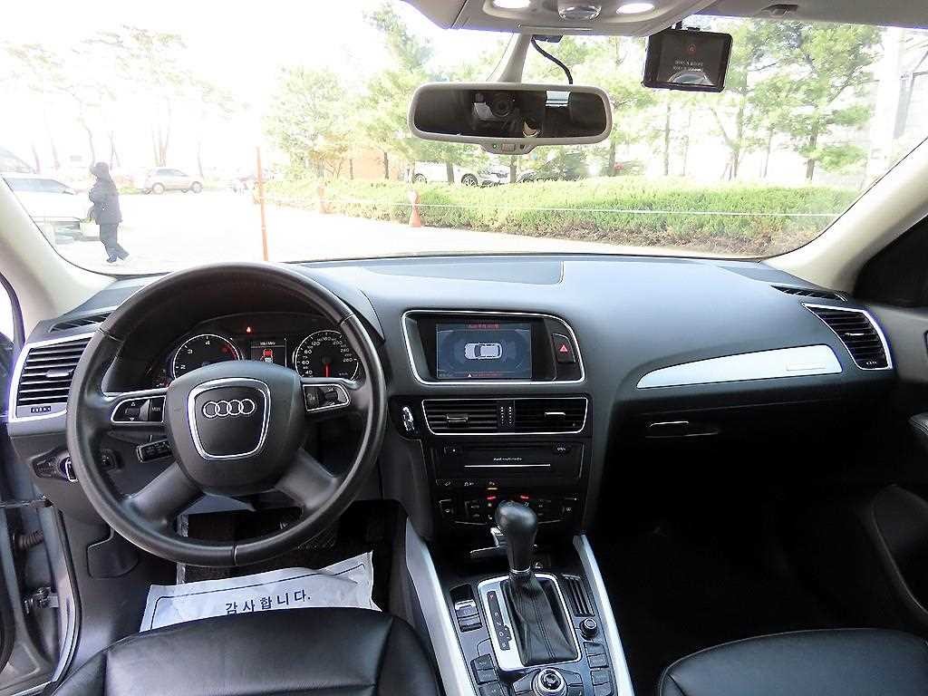 아우디 Q5 2.0 TDI 콰트로 이미지 7