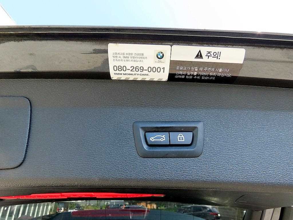 BMW X1 X1 (F48) xDrive 20i M 스포츠 이미지 17
