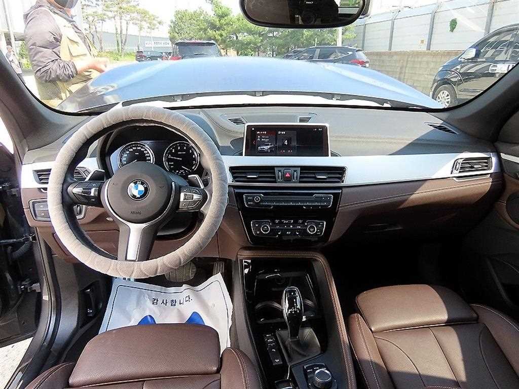 BMW X1 X1 (F48) xDrive 20i M 스포츠 이미지 7