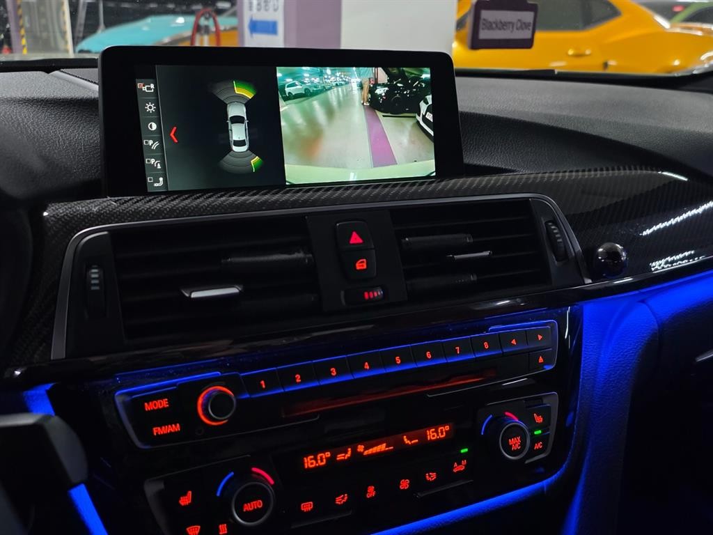 BMW 3시리즈 M3 (F80, E90) M3 세단 컴패티션 이미지 14
