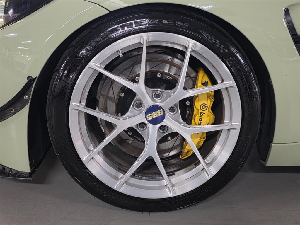 BMW 3시리즈 M3 (F80, E90) M3 세단 컴패티션 이미지 16