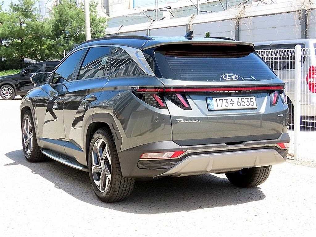 현대 투싼 투싼 (NX4) 가솔린 1.6 터보 4WD 인스퍼레이션 이미지 3