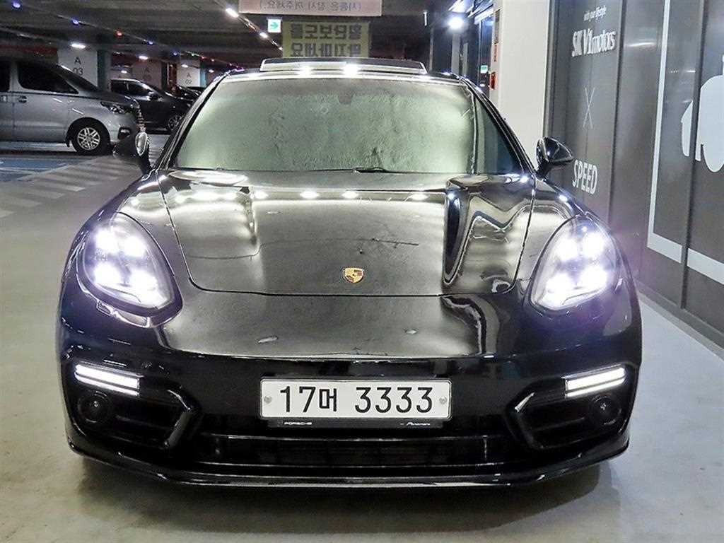 포르쉐 파나메라 4.8 S 이미지 2