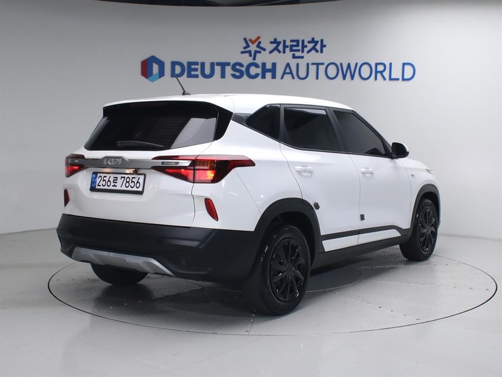 기아 셀토스 디젤 1.6 4WD 트렌디 이미지 2