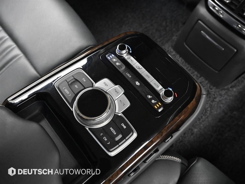 제네시스 G90 3.8 GDI AWD 럭셔리 이미지 16
