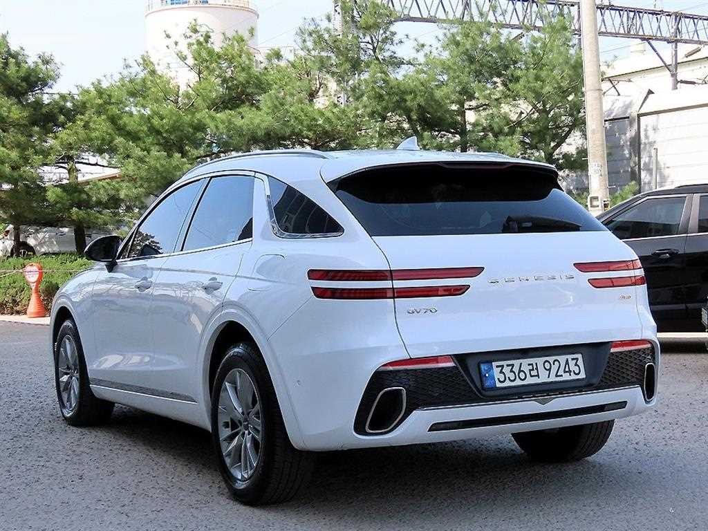 제네시스 GV70 2.5T 가솔린 AWD 기본형 이미지 3