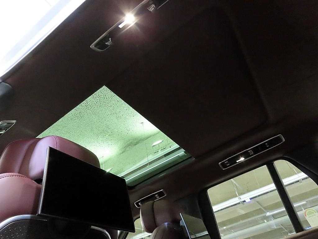 랜드로버 레인지로버 레인지로버 5세대 3.0 P550e SWB 오토바이오그래피 이미지 14