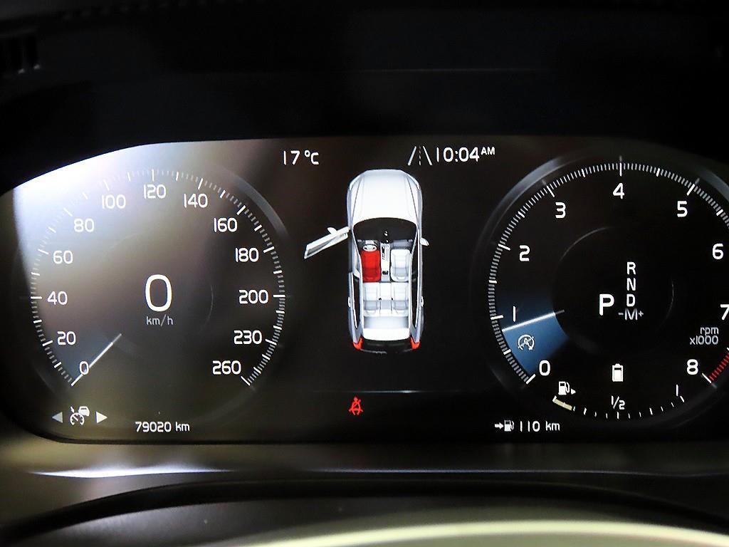 볼보 XC60 XC60(2세대) B6 AWD 인스크립션 이미지 9
