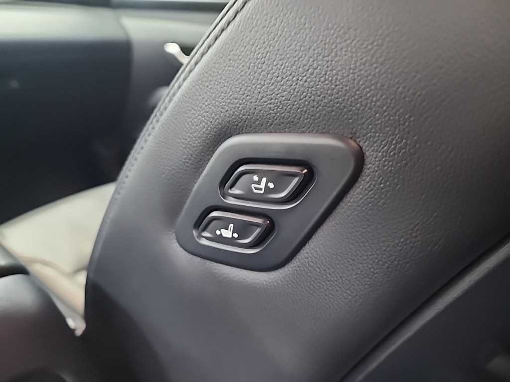 현대 투싼 투싼 (NX4) 디젤 2.0 2WD 인스퍼레이션 이미지 14